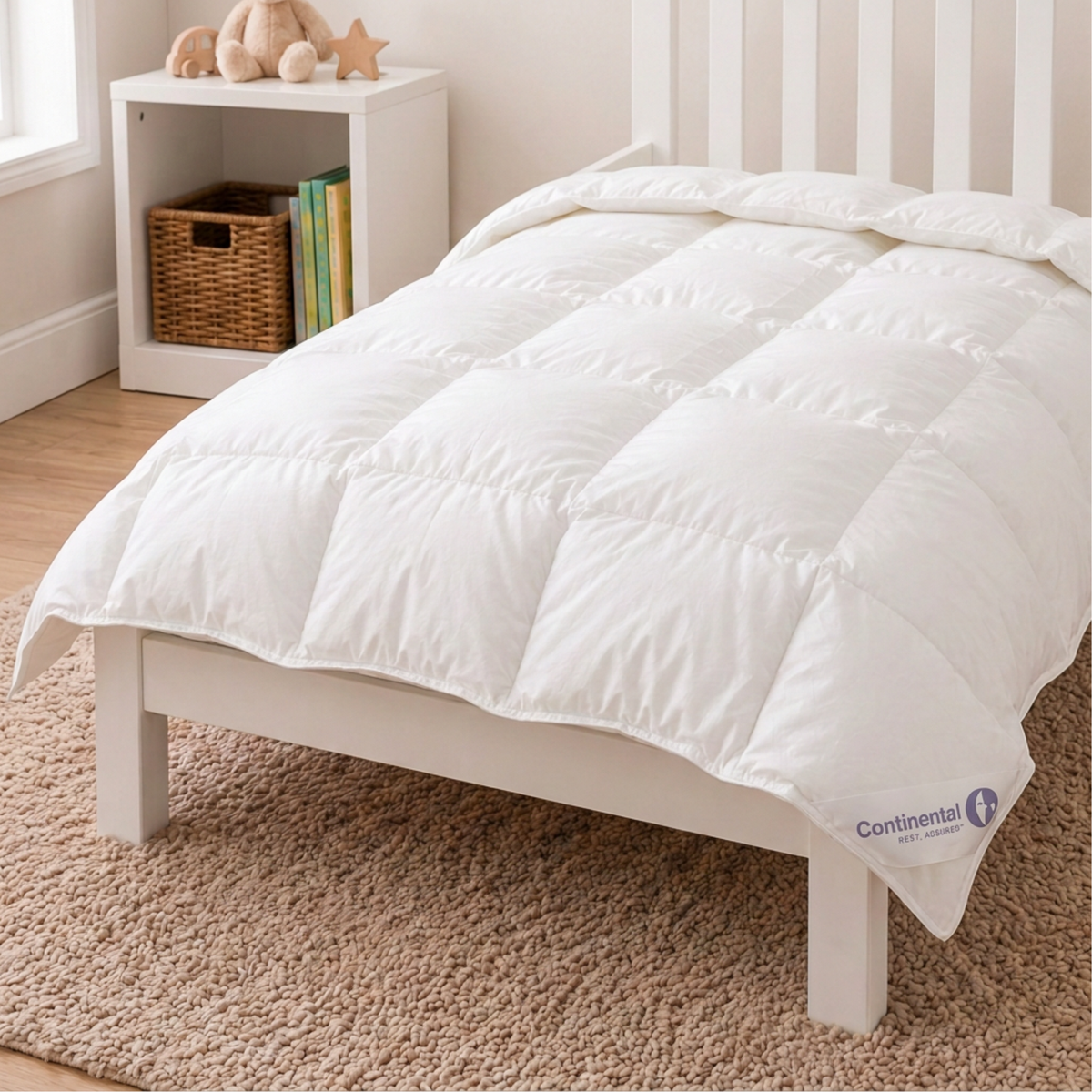 Serenity Collection Toddler White Goose Down Comforter